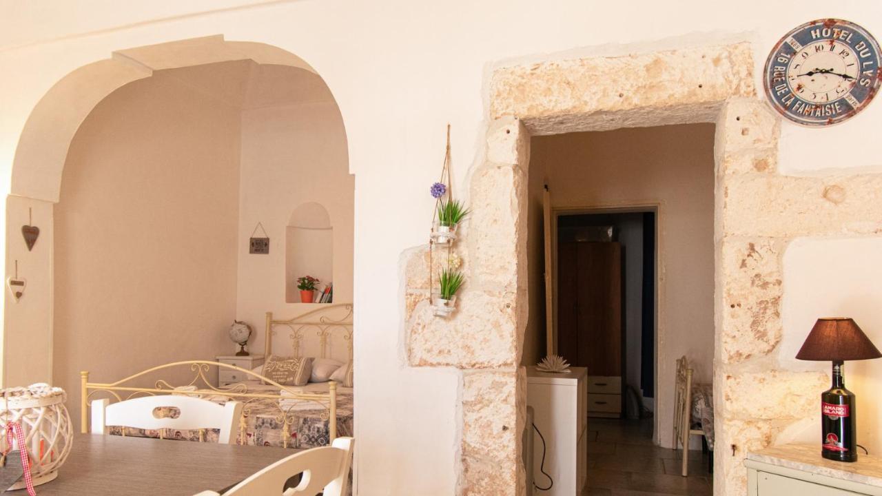 Casetta Vicolo Ennio By Typney Apartment Ostuni Ngoại thất bức ảnh